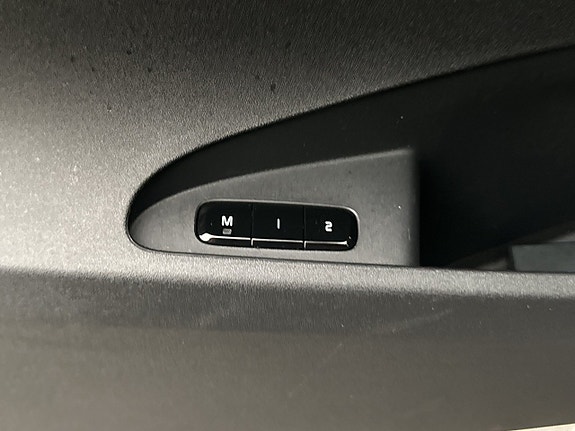 Polestar 2 14 of 30