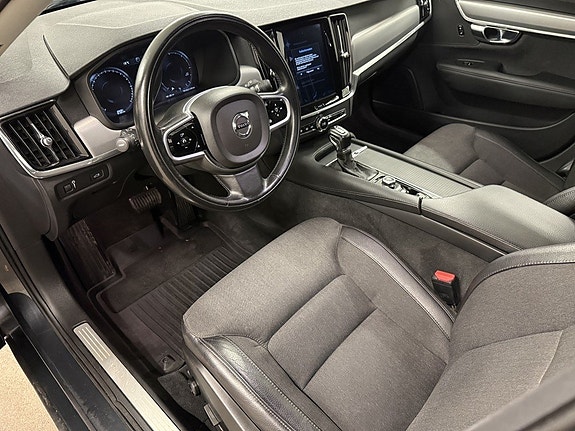 Volvo V90 15 of 27