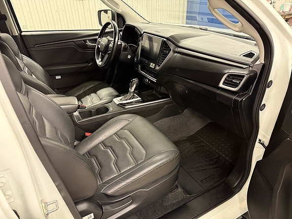 Isuzu D-max 12 of 24