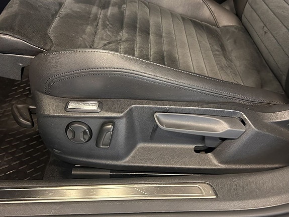 Volkswagen Passat 11 of 20