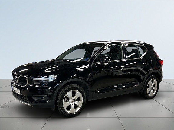 Volvo XC40 16 of 19