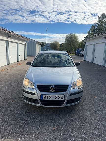 Volkswagen Polo 4 of 9