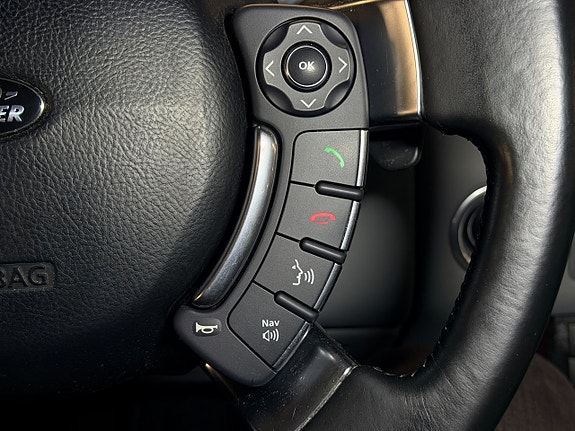 Land Rover Range Rover 19 of 30