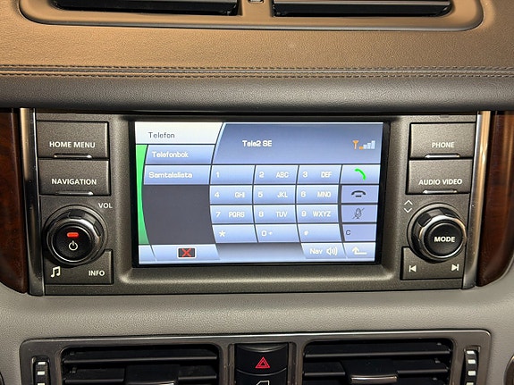 Land Rover Range Rover 24 of 30