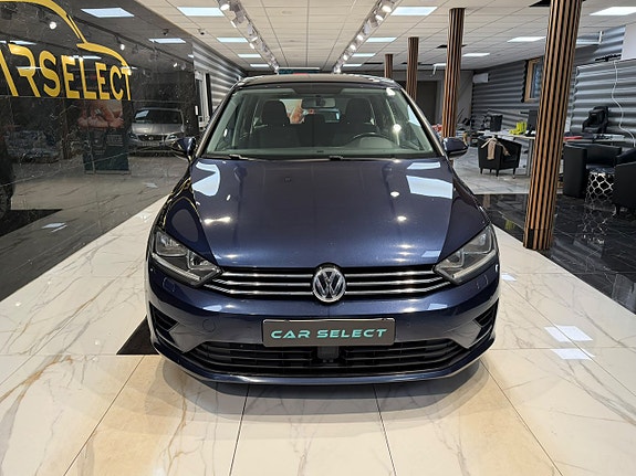 Volkswagen Golf Sportsvan 8 of 29