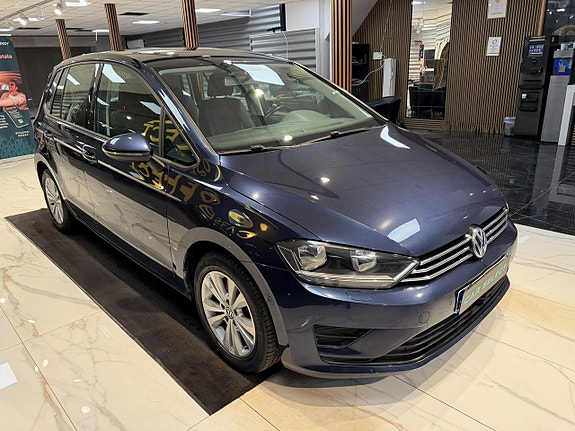 Volkswagen Golf Sportsvan 7 of 29
