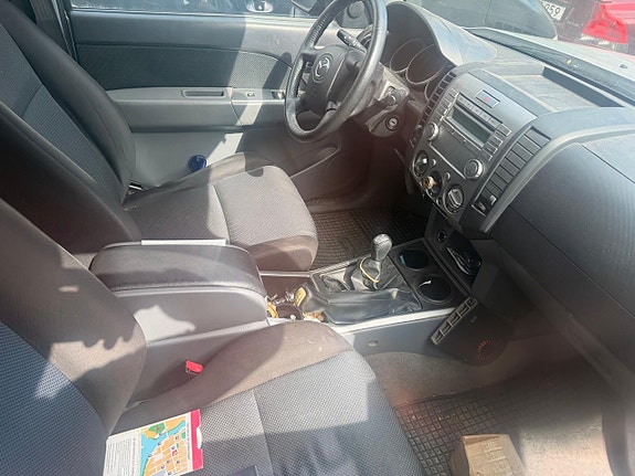 Mazda BT-50 5 of 5