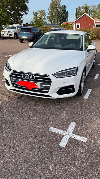 Audi A5 2 of 5