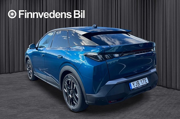 Peugeot 3008 4 of 10