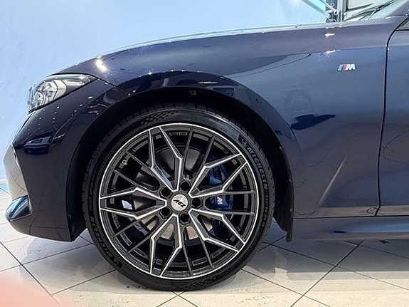 BMW M340i 5 of 15
