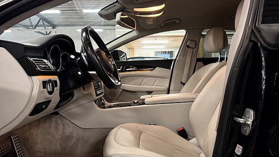 Mercedes-Benz CLS350 d 7 of 9