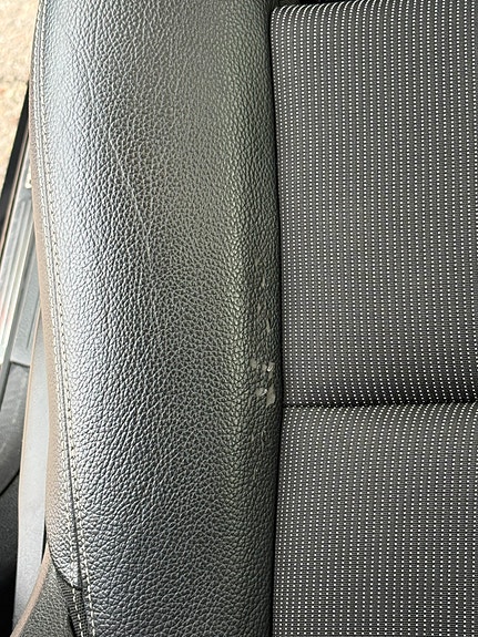 Mercedes-Benz B180 10 of 15