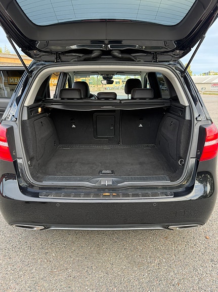Mercedes-Benz B180 7 of 15