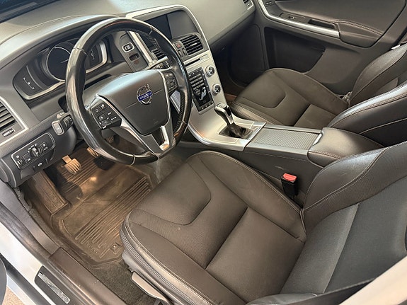 Volvo XC60 4 of 4