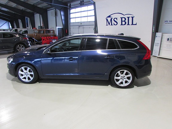 Volvo V60 8 of 19