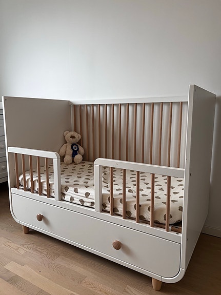 Product image 1 of 5