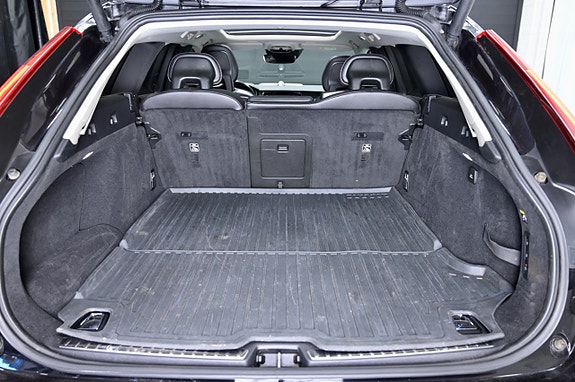 Volvo V90 9 of 30