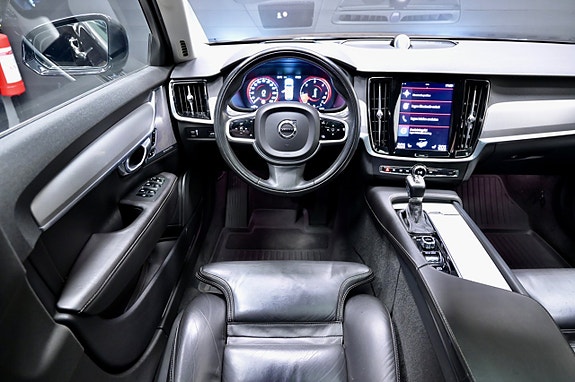 Volvo V90 19 of 30