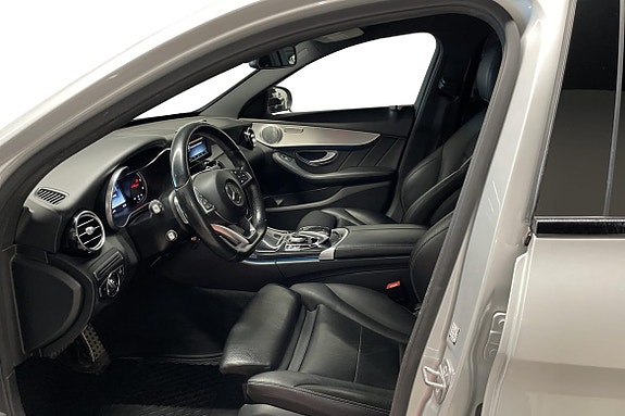 Mercedes-Benz C220 6 of 19