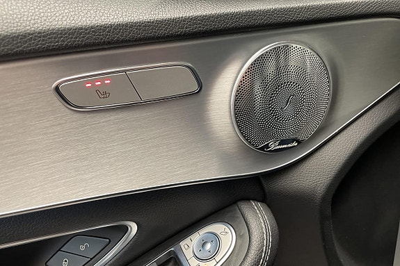 Mercedes-Benz C220 15 of 19
