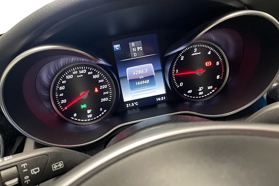 Mercedes-Benz C220 12 of 19