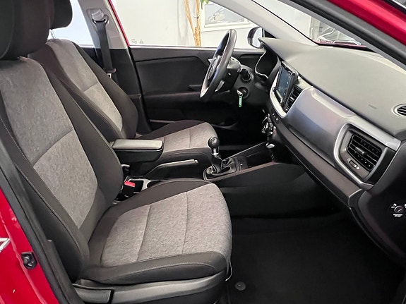 Kia Stonic 12 of 19