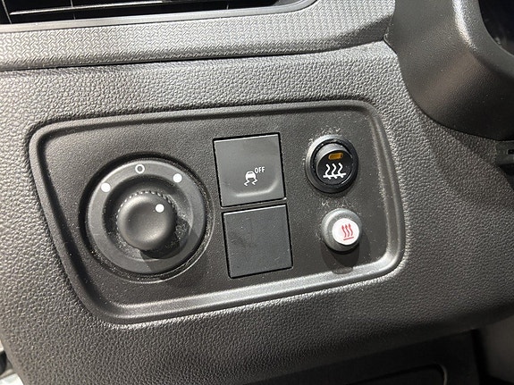 Renault Kangoo Express 24 of 29