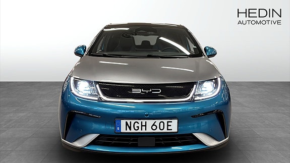 BYD Dolphin 8 of 16