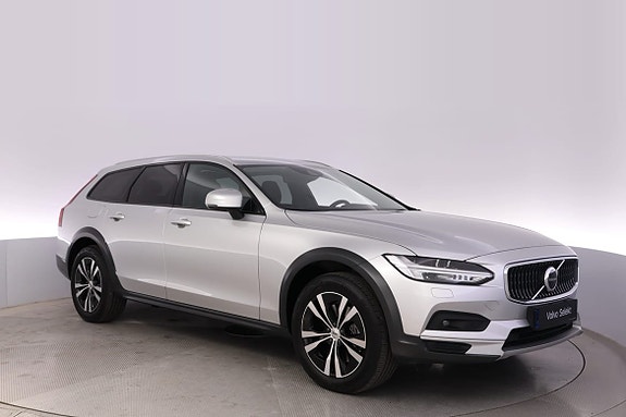 Volvo V90 Cross Country 6 of 18
