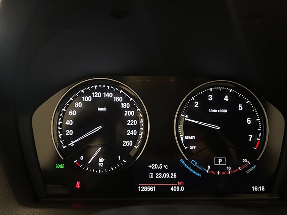 BMW 118i 9 of 23
