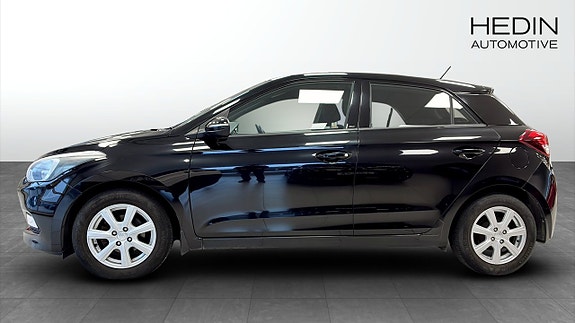 Hyundai i20 6 of 12