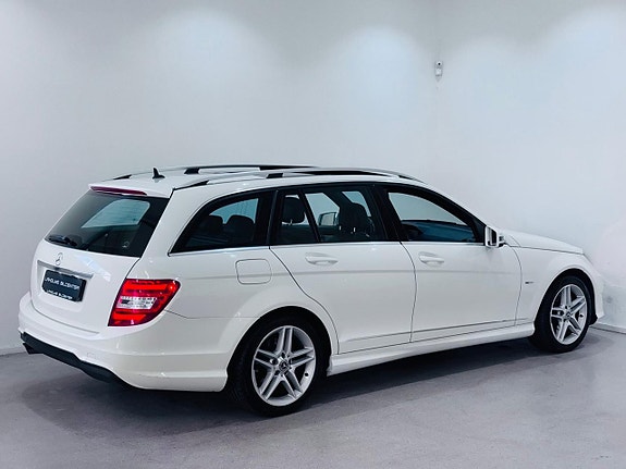 Mercedes-Benz C180 19 of 19