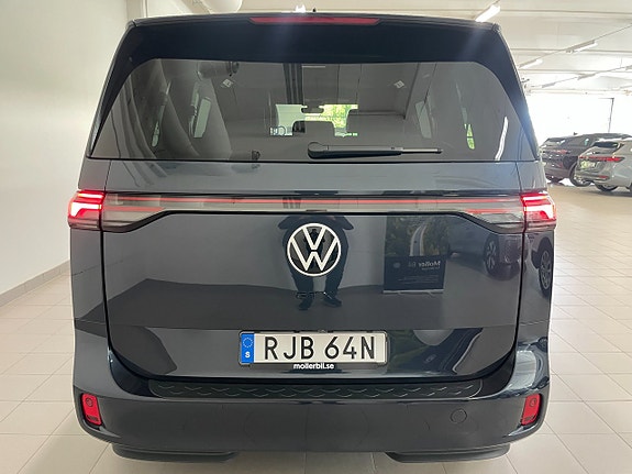 Volkswagen ID. Buzz 6 of 25