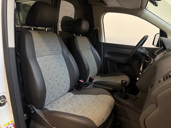 Volkswagen Caddy 7 of 21