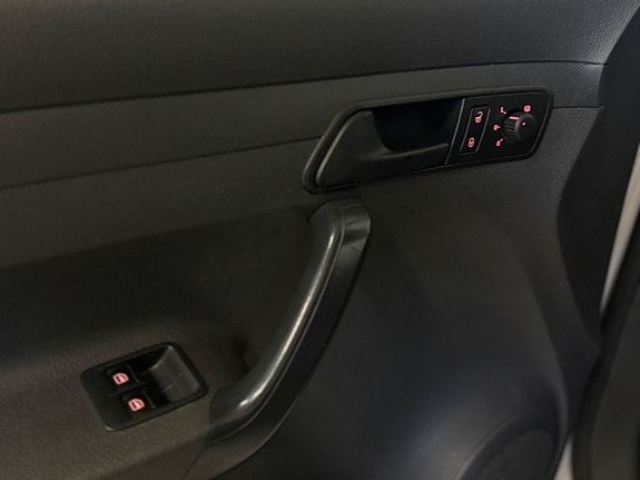 Volkswagen Caddy 14 of 21
