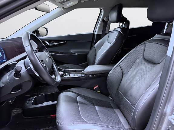 Kia EV6 15 of 21