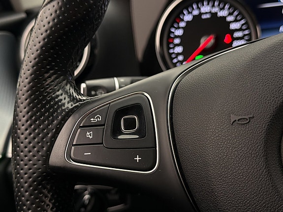 Mercedes-Benz E220 d 14 of 30