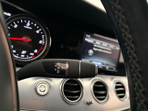 Mercedes-Benz E220 d 17 of 30