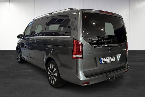 Mercedes-Benz V300 d 4 of 12