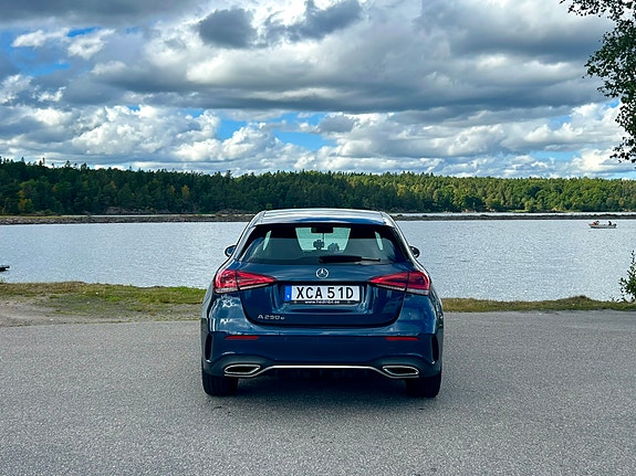 Mercedes-Benz A 250 e 10 of 16