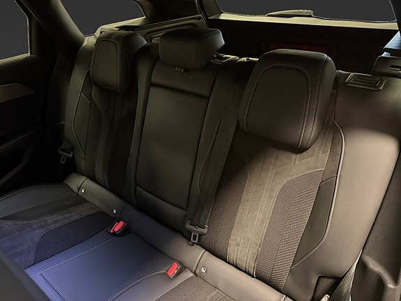 Peugeot 308 SW 10 of 18