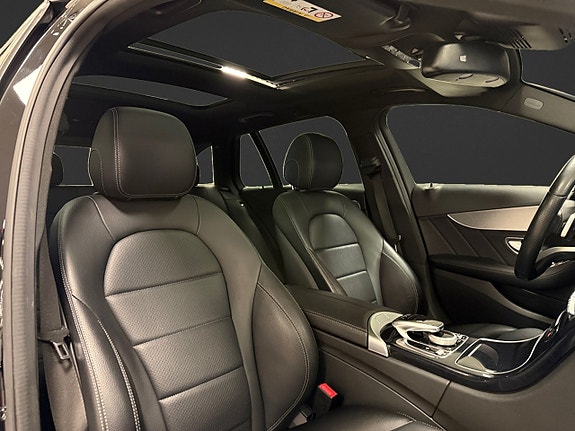 Mercedes-Benz C220 d 12 of 16