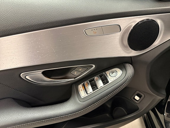 Mercedes-Benz C220 d 9 of 16