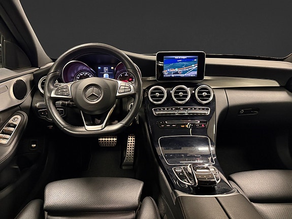 Mercedes-Benz C220 d 11 of 16