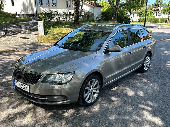 Skoda Superb 6 of 7