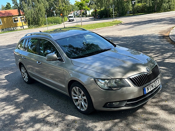 Skoda Superb 5 of 7