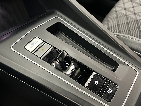 Volkswagen Golf V 30 of 30