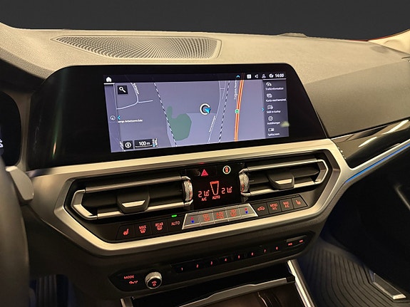 BMW 330e 15 of 17