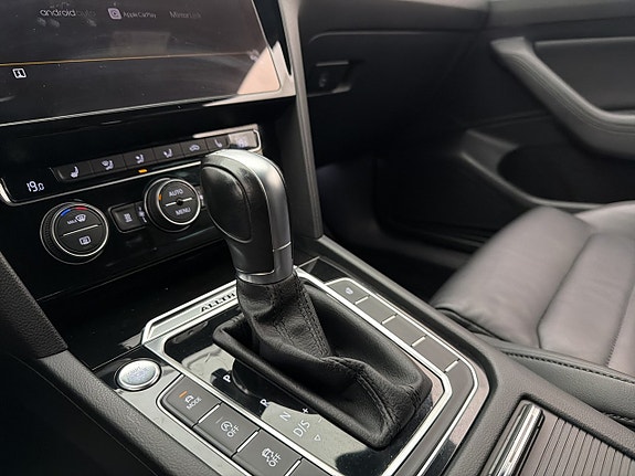 Volkswagen Passat Alltrack 26 of 30