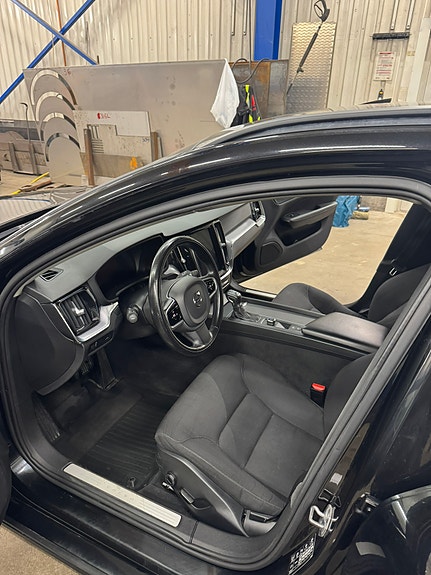 Volvo V60 2019 photo 5